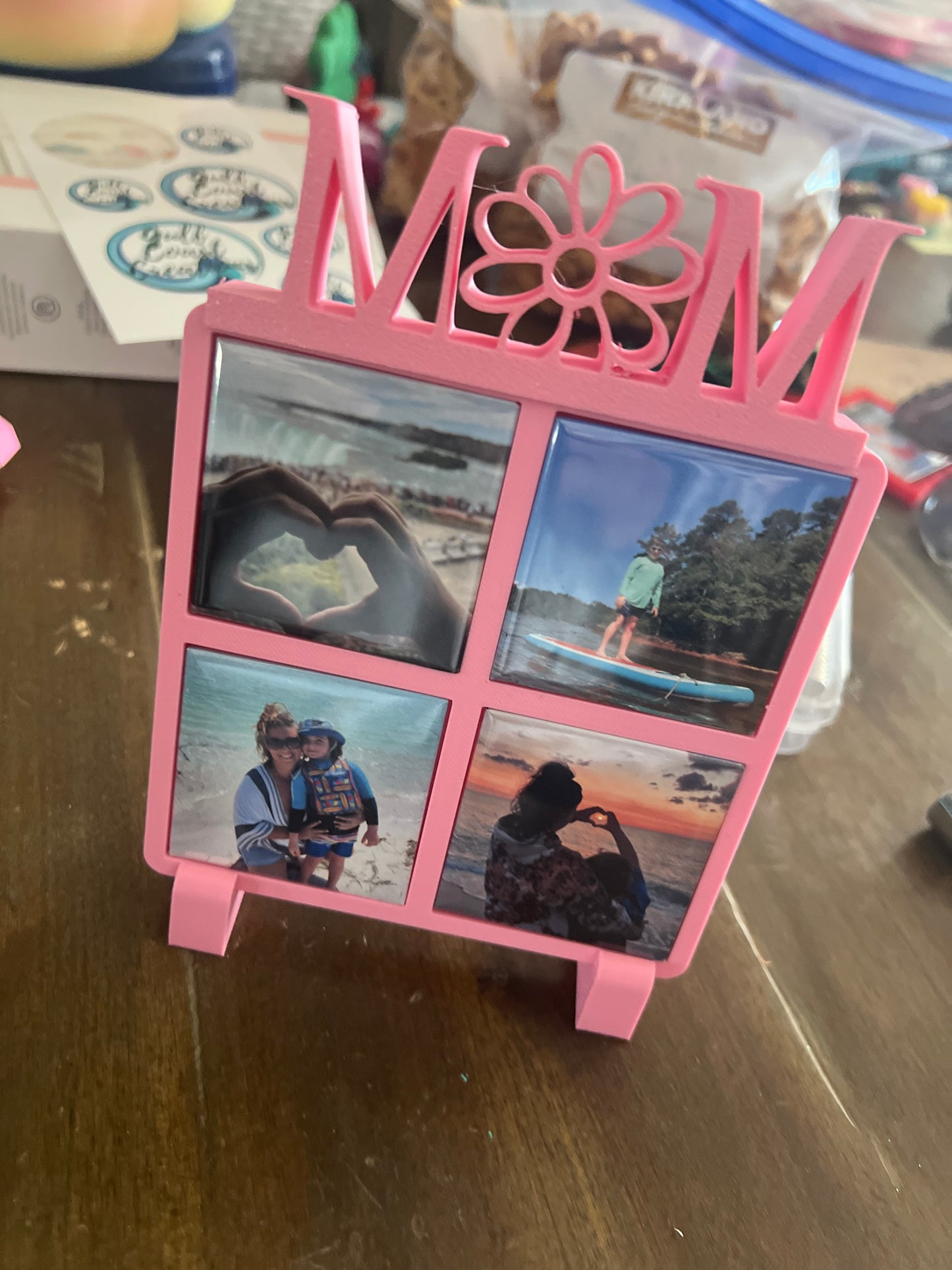 Mom Floral Multi Photo Frame (Magnets included) (Copy)