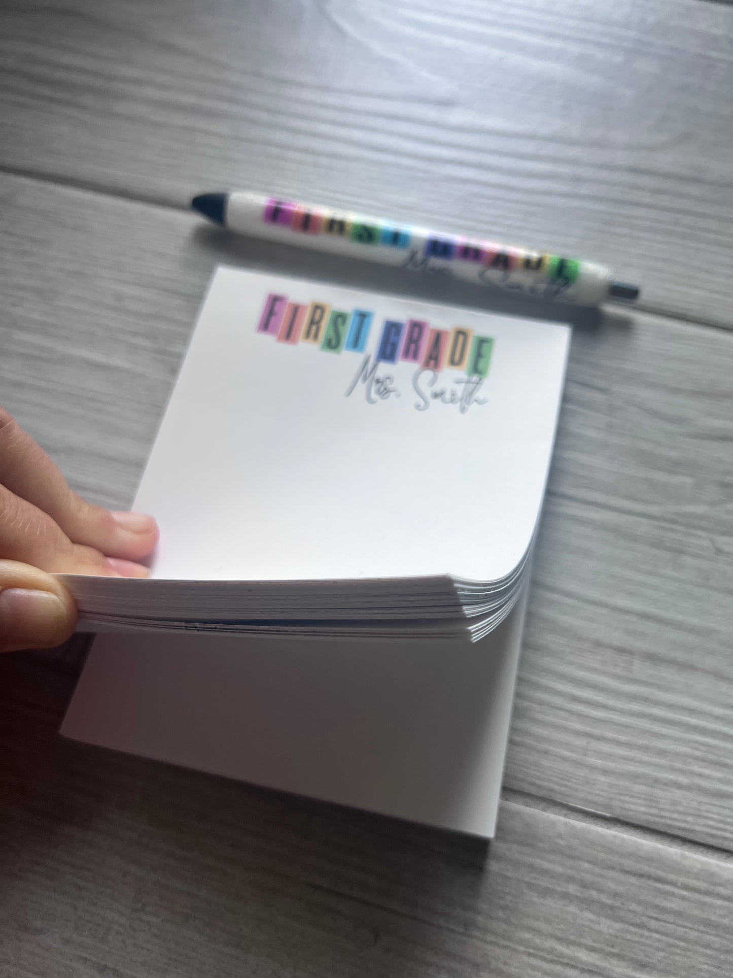 Teacher Notepad with Glitter Pen (Grade specific)